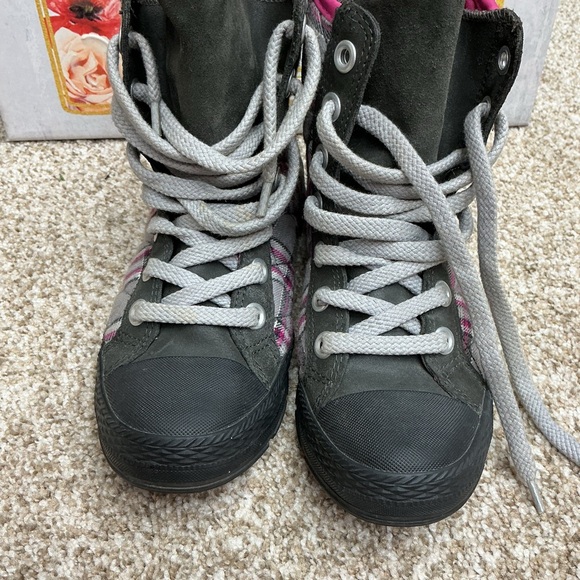 Converse Pink and Gray Plaid High-Top Boots - Picture 2 of 8